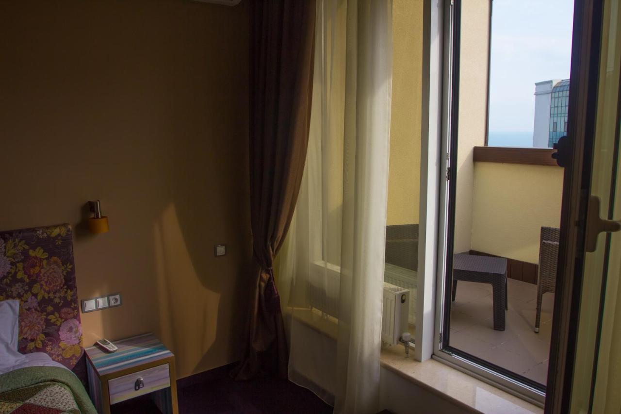 Horizon Hotel Odessa Extérieur photo